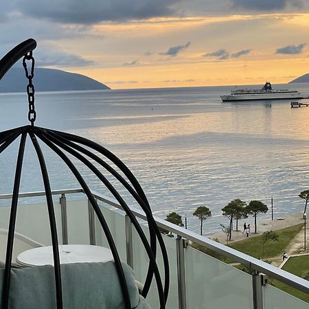 Luxury Seaview Vlora Flat Free Parking Leilighet Eksteriør bilde