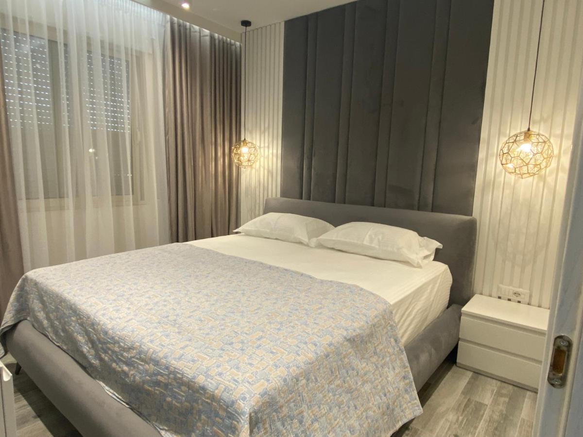 Luxury Seaview Vlora Flat Free Parking Leilighet Eksteriør bilde